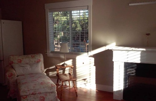 Spokane Apartment | Quiet Farmhouse Studio Apartment
