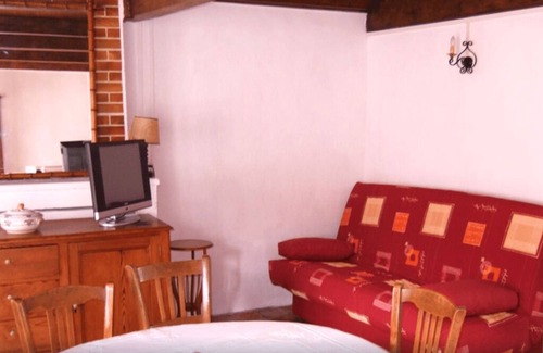 Saint-Georges-de-Didonne House | Quiet village house, 300 m from the beach, heart of Saint-Georges-de-Didonne
