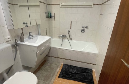 St Lorenz Apartment | Quiet garden apartment in Lübeck