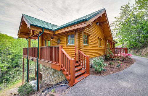 Pittman Center House | Quiet Gatlinburg Cabin with Lookout Decks and Hot Tub!