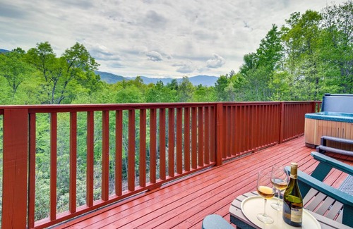 Pittman Center House | Quiet Gatlinburg Cabin with Lookout Decks and Hot Tub!