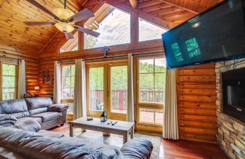 Pittman Center House | Quiet Gatlinburg Cabin with Lookout Decks and Hot Tub!