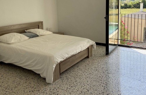 Althen-des-Paluds Other | Quiet gîte in Provence with private swimming pool