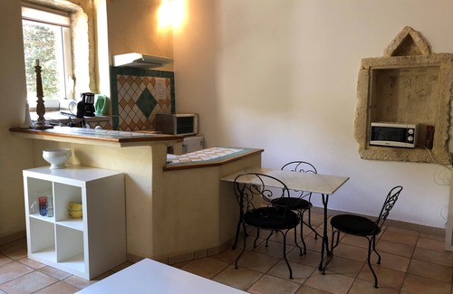 La Baume-de-Transit Other | Quiet gîte with swimming pool, sleeps 2