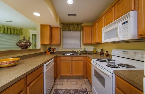 Branson Villa | Quiet Golf Course Villa