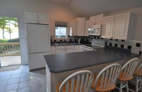 Stevensville Apartment | Quiet Grand Mere Coach House on Lake Michigan