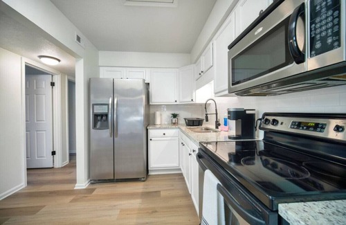 Southpoint House | Quiet Haven Near Beach and Attractions