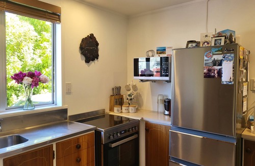 Motueka House | Quiet hidden treasure in the heart of Motueka