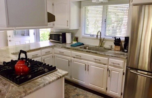 Winneconne House | Quiet home on a channel in Winneconne. Bring your boat!