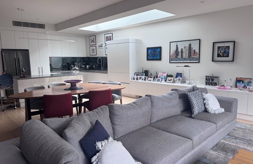 Prahran House | Quiet home within minutes to all the action.