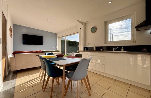 Saint-Denis-d'Oleron House | Quiet house 2 bedrooms near sea, parking, terrace