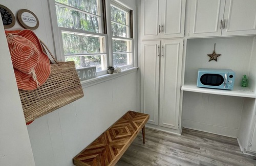 Olde Town House | Quiet House Near Old Town Bluffton & May River