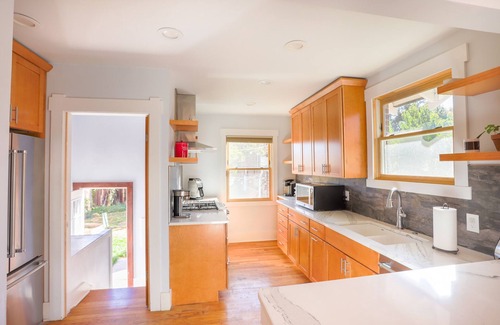 Hale House | Quiet, Immaculate Denver Home Relax or Work Near Dining & Attractions!
