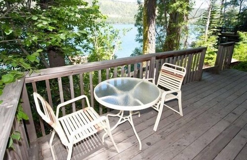 Truckee House | Quiet Lakefront Home Donner Lake w/Large Private Dock!