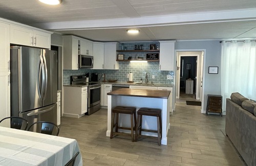 Harrison House | Quiet Lakefront Property on Long Lake