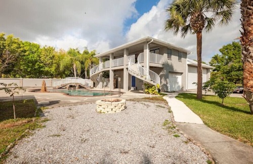 Fort Pierce Apartment | Quiet Luxury Oasis with Heated Pool& Spa on 2+ acres