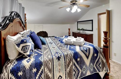 Ruidoso House | Quiet Mountain Hideaway