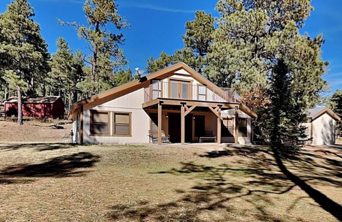 Ruidoso House | Quiet Mountain Hideaway