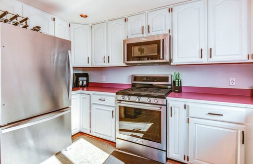 Fryeburg House | Quiet Mountain-View Home Near Conway & Hiking