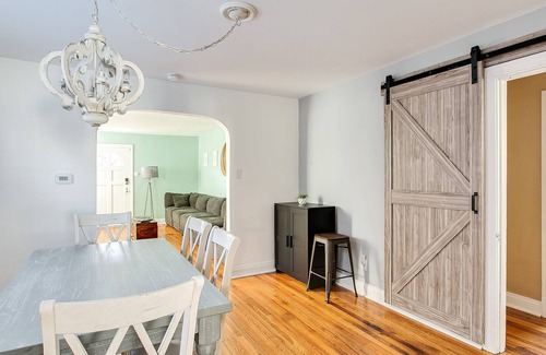 Germantown House | Quiet Neighborhood | Updated | Close to Everything