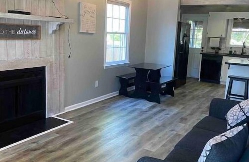 Winston - Salem House | Quiet, newly renovated. Near everything!
