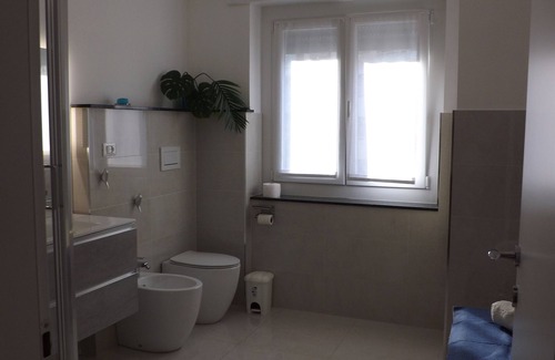 Genoa Apartment | Quiet, newly renovated apartment opposite Villa Scassi.