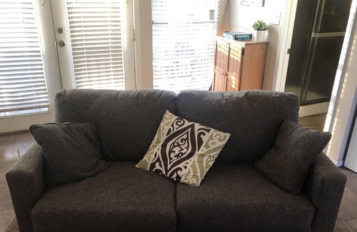 Altadena Apartment | Quiet, Non smoking Studio unit with perks near the Rose Bowl, trails, and JPL.