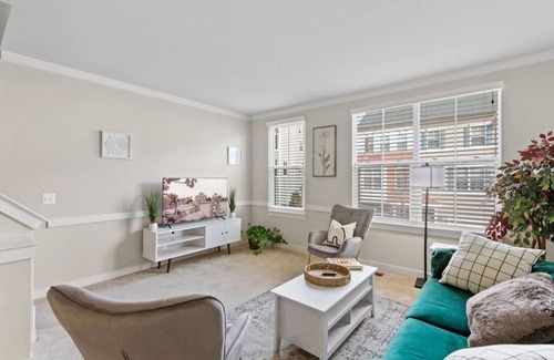 Stafford House | Quiet Oasis near Quantico Base