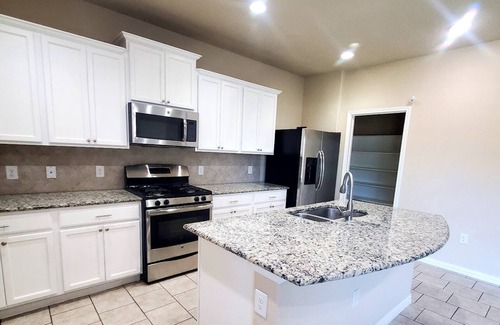 Southside House | Quiet, peaceful family friendlyhouse in a safe environment
