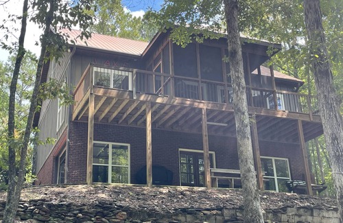 Wedowee House | Quiet Peaceful Lakefront Home on Lake Wedowee