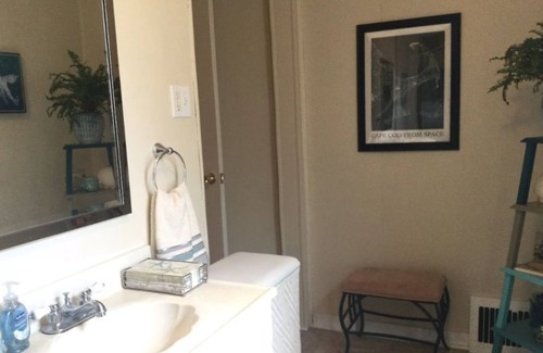 Binghamton Apartment | Quiet Private Apartment Park View