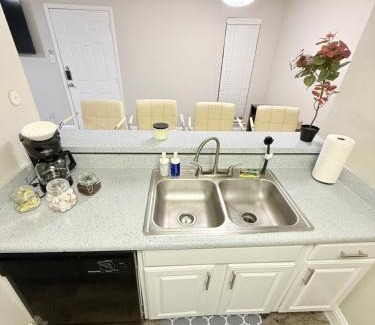 Addison Apartment | Quiet Quarter 1Br1Ba by Dallas north tollway and Med