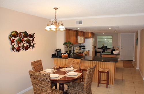 Indian Rocks Beach Condo | Quiet, Relaxing, Friendly Condo just a Walk across the street from the Beach!