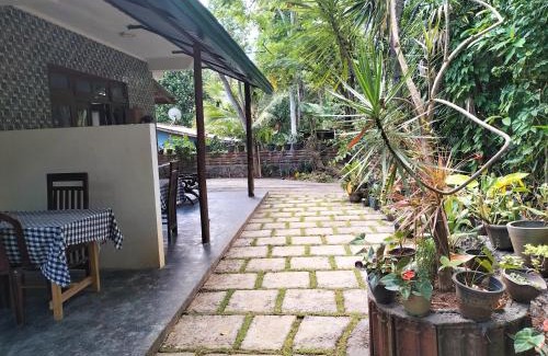 Ambagollapathana House | Quiet Rest Inn
