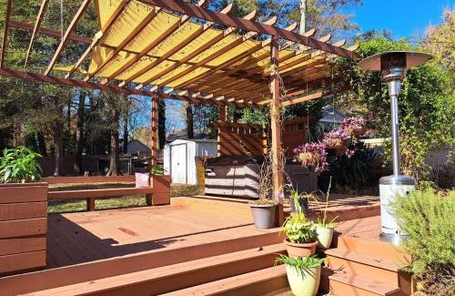 Charlotte Apartment | Quiet Retreat for Business or Family Trip