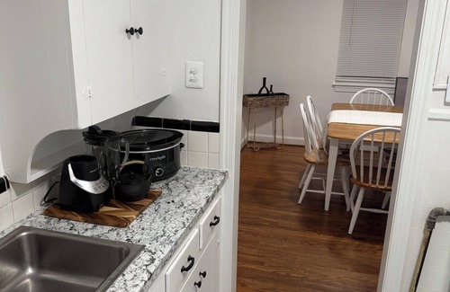 Arlington Ridge House | Quiet retreat in Arlington with 3 bed 2 bath and 2 metro within walking distance