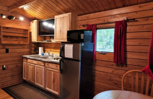 Luray Cabin | Quiet retreat on the Shenandoah river near Luray