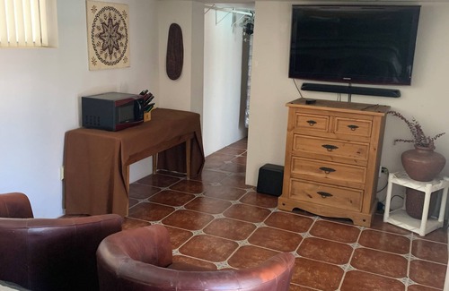 Tubac Cottage | Quiet Retreat close to the golf course, shops and restaurants here in Tubac.
