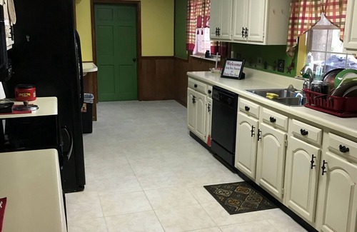 Candler House | Quiet Rural Private Lakefront Home~90 Ft. Shoreline~Large Property Ample Parking
