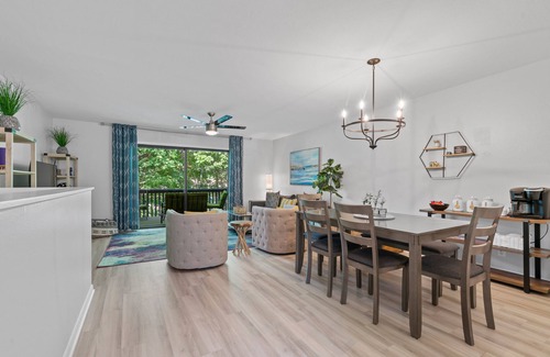 Hot Springs Village House | Quiet Shady Lakehouse. Beautifully Decorated Townhome.
