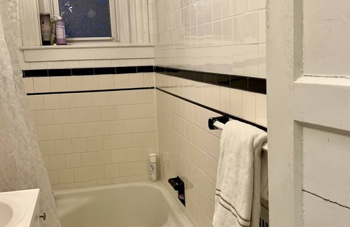 Newton Center Apartment | Quiet, spacious apartment in the heart of Newton Center and minutes to the T!