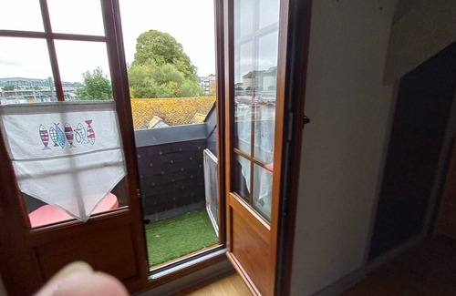 Rocabey - Alsace - Gare Apartment | Quiet studio near station/beaches and town center