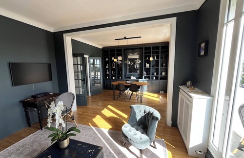 Neuilly-sur-Seine Apartment | Quiet, sunny apartment with exceptional view of Paris - sleeps 4