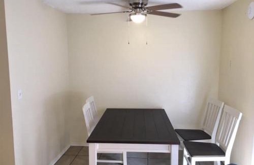 Lawton House | Quiet townhouse close to Fort Sill!