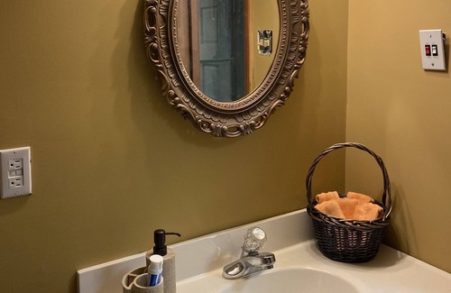 Sparta House | Quiet, tranquil and peaceful setting just steps from the Blue Ridge Parkway