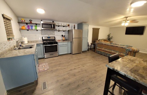 Hereford House | Quiet Two Bedroom House halfway between Sierra Vista & Bisbee, AZ