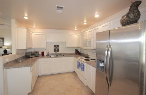 North Scottsdale Condo | Quiet-Two Bedroom/Two Bath with No One Above
