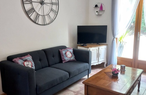 Saint-Benezet House | Quiet villa with private pool not overlooked -near Cévennes- Nîmes - Uzes