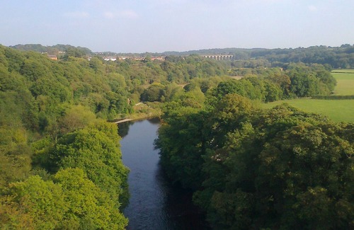 Glyn Ceiriog House | Quiet village just 4 miles from Llangollen, in lovely Ceiriog Valley
