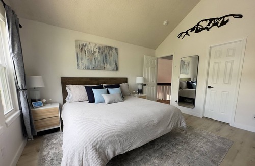 Northwest Colorado Springs House | Quiet west-side home with wildlife, mountain views, close to GoG, AFA